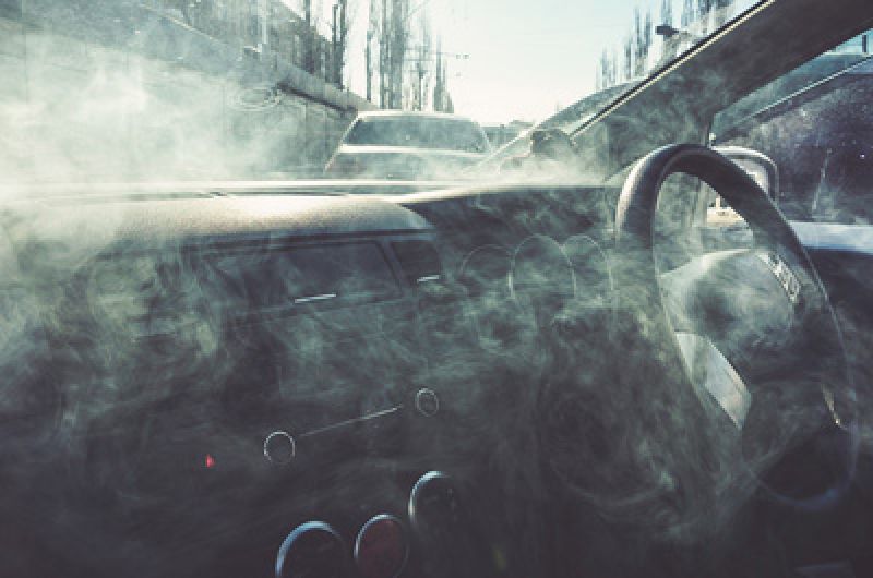 Vaping at the wheel could cost you your licence